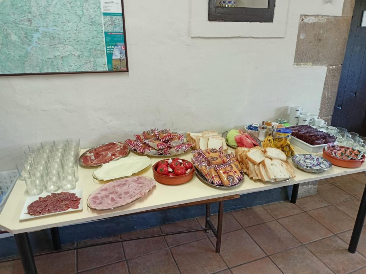 Cases Altes De Posada Naves  Exterior photo