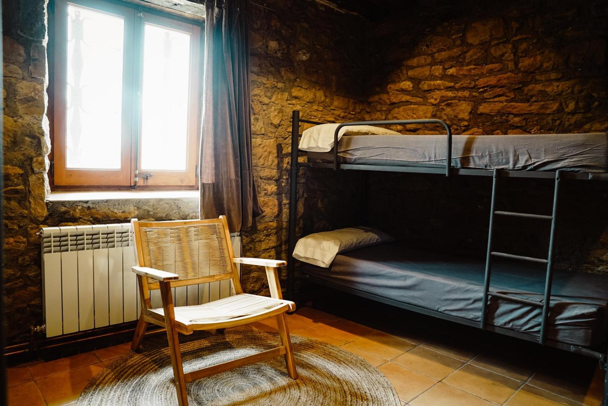 Cases Altes De Posada Naves  Exterior photo